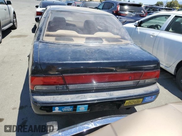 1993 Nissan Maxima with VIN JN1HJ01F6PT114020, listed as a Copart auction lot 61137914 with 230,999 mi miles and Clean title. Bid and sale history available at DreamBid. Image 6.