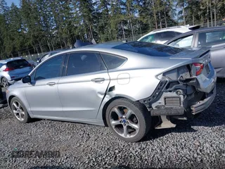 2015 Ford Fusion SE with VIN 3FA6P0H98FR267586, listed as a IAAI auction lot 41987958 with 136,919 mi miles. Bid and sale history available at carsss.com. Image 15.
