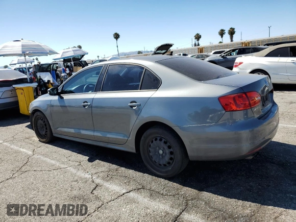 2014 Volkswagen Jetta SE with VIN 3VWD17AJ2EM322087, listed as a Copart auction lot 62571155 with 71,884 mi miles and Salvage title. Bid and sale history available at DreamBid. Image 2.