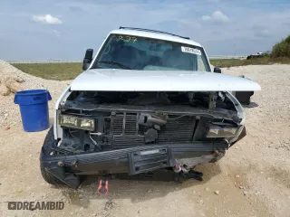 1996 Chevrolet Tahoe with VIN 3GNEK18R9TG165142, listed as a Copart auction lot 70018514 with 141,403 mi miles and Salvage Title. Bid and sale history available at carsss.com. Image 5.