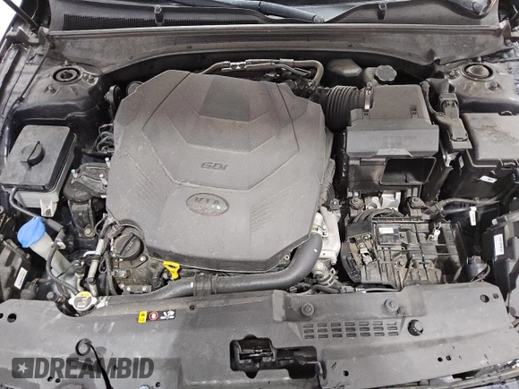 2017 Kia Cadenza Premium with VIN KNALC4J18H5093963, listed as a Copart auction lot 77970704 with 83,385 mi miles and Clean Title. Bid and sale history available at carsss.com. Image 11.