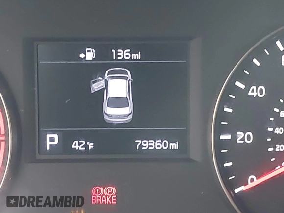 2018 Kia Cadenza Premium with VIN KNALC4J19J5098126, listed as a IAAI auction lot 41583473 with 79,360 mi miles. Bid and sale history available at carsss.com. Image 15.
