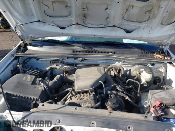 2014 Toyota Tacoma with VIN 5TFNX4CN0EX032686, listed as a IAAI auction lot 41435281 with 84,425 mi miles and . Bid and sale history available at DreamBid. Image 10.