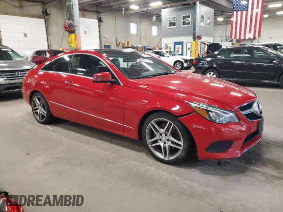 2014 Mercedes-Benz E 350 z VIN WDDKJ8JB0EF241927, wystawiony jako Copart lot #57474985 z przebiegiem 96 335 mil mil oraz Szkoda całkowita • Salvage title. Historia ofert i sprzedaży dostępna na DreamBid. Obrazek 4.