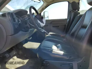 2013 GMC Sierra 1500 with VIN 1GD01ZCG6DF146248, listed as a Copart auction lot 49449585 with 124,679 mi miles and Salvage Title. Bid and sale history available at DreamBid. Image 7.