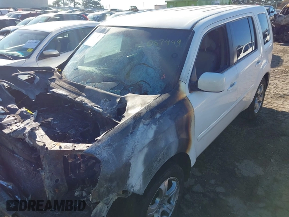 2012 Honda Pilot EX with VIN 5FNYF4H48CB067449, listed as a IAAI auction lot 41139600 with Not Provided miles. Bid and sale history available at carsss.com. Image 6.