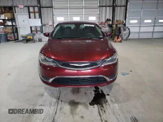 2015 Chrysler 200 Limited z VIN 1C3CCCAB6FN575970, wystawiony jako Copart lot #50773635 z przebiegiem 126 770 mil mil oraz Szkoda całkowita • Salvage title. Historia ofert i sprzedaży dostępna na DreamBid. Obrazek 10.