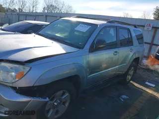 2003 Toyota 4Runner SR5 with VIN JTEZU14R230015626, listed as a IAAI auction lot 41427023 with 183,918 mi miles. Bid and sale history available at carsss.com. Image 14.