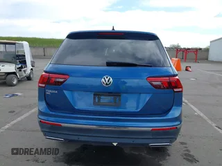2019 Volkswagen Tiguan SE with VIN 3VV3B7AX2KM064568, listed as a IAAI auction lot 42008754 with 53,132 mi miles and . Bid and sale history available at DreamBid. Image 16.