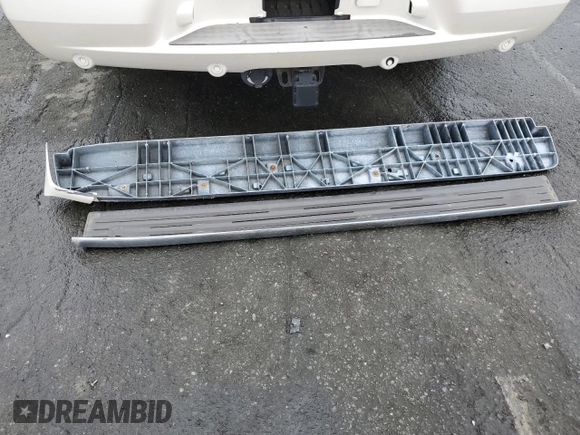 2003 Cadillac Escalade z VIN 1GYEC63T93R208877, wystawiony jako Copart lot #83894424 z przebiegiem 160 530 mil mil oraz Szkoda całkowita • Salvage title. Historia ofert i sprzedaży dostępna na DreamBid. Obrazek 13.