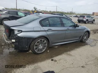 2018 BMW 5 Series 540i xDrive with VIN WBAJE7C54JWC57361, listed as a Copart auction lot 53047545 with 62,312 mi miles and Salvage title. Bid and sale history available at DreamBid. Image 3.