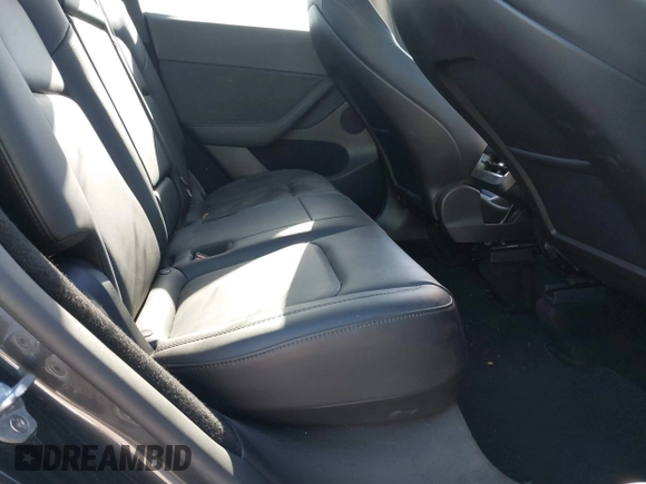 2024 Tesla Model Y with VIN 7SAYGDED3RF092501, listed as a IAAI auction lot 40820923 with 4,688 mi miles and . Bid and sale history available at DreamBid. Image 8.
