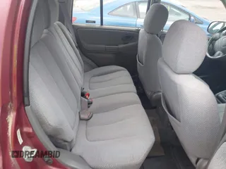 2000 Suzuki Grand Vitara JLX z VIN JS3TD62V7Y4119022, wystawiony jako IAAI lot #42384608 z przebiegiem 153 943 mil mil oraz . Historia ofert i sprzedaży dostępna na DreamBid. Obrazek 8.