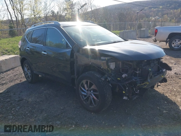 2015 Nissan Rogue SV z VIN 5N1AT2MV5FC909139, wystawiony jako IAAI lot #42085769 z przebiegiem 94 030 mil mil oraz . Historia ofert i sprzedaży dostępna na DreamBid. Obrazek 1.