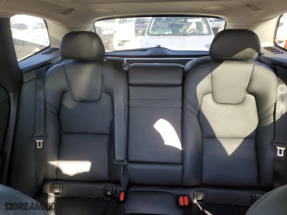 2019 Volvo XC60 Inscription with VIN LYVA22RL3KB307126, listed as a Copart auction lot 86628054 with 47,830 mi miles and Salvage Title. Bid and sale history available at carsss.com. Image 10.
