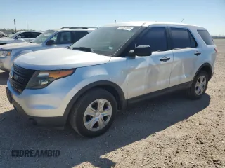2014 Ford Utility Police Interceptor with VIN 1FM5K8AR1EGA70810, listed as a Copart auction lot 49291885 with 49,632 mi miles and Salvage Title. Bid and sale history available at carsss.com. Image 1.