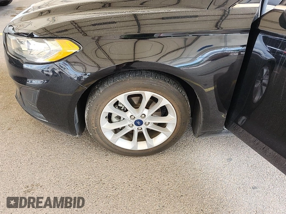 2020 Ford Fusion SE с VIN 3FA6P0LU9LR177063, выставлен на аукционе IAAI как лот 42785490 с пробегом 51 258 миль миль и . История ставок и продаж доступна на DreamBid. Изображение 22.