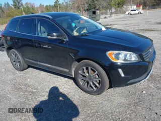 2016 Volvo XC60 T6 Drive-E z VIN YV449MDK0G2825672, wystawiony jako IAAI lot #41351214 z przebiegiem 140 633 mil mil oraz . Historia ofert i sprzedaży dostępna na DreamBid. Obrazek 1.
