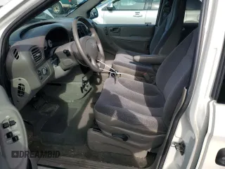 2001 Dodge Caravan z VIN 1B4GP25R31B105633, wystawiony jako Copart lot #52076195 z przebiegiem 162 831 mil mil oraz Czysty tytuł • Clean title. Historia ofert i sprzedaży dostępna na DreamBid. Obrazek 7.
