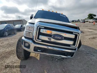 2015 Ford F-250 Lariat z VIN 1FT7W2BTXFEB49818, wystawiony jako Copart lot #59236865 z przebiegiem 109 897 mil mil oraz Szkoda całkowita • Salvage title. Historia ofert i sprzedaży dostępna na DreamBid. Obrazek 5.