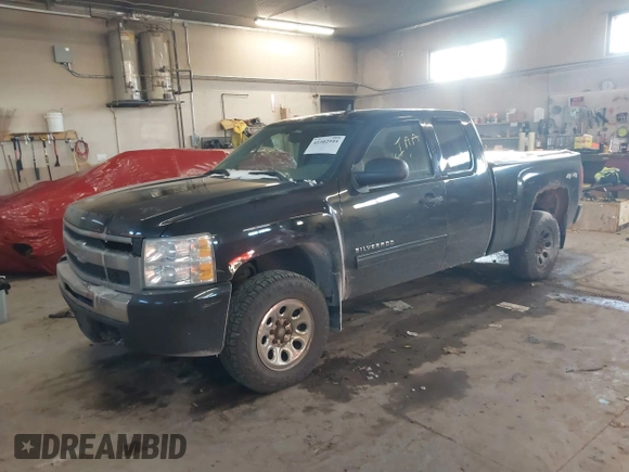 2010 Chevrolet Silverado 1500 LS with VIN 1GCSKREAXAZ161901, listed as a IAAI auction lot 41502944 with 289,439 mi miles and . Bid and sale history available at DreamBid. Image 17.