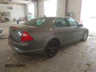 2010 Ford Fusion SE with VIN 3FAHP0HA8AR356540, listed as a IAAI auction lot 42758970 with 221,615 mi miles and . Bid and sale history available at DreamBid. Image 4.