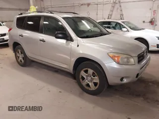 2007 Toyota RAV4 with VIN JTMBK33V776014769, listed as a IAAI auction lot 42024759 with 216,657 mi miles. Bid and sale history available at carsss.com. Image 1.