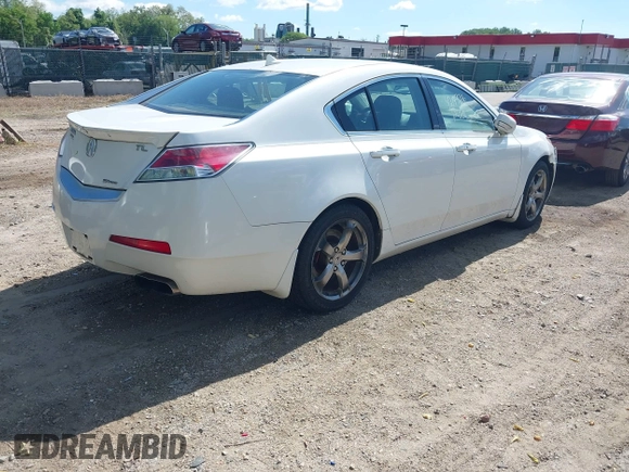 2009 Acura TL Technology z VIN 19UUA96569A002818, wystawiony jako IAAI lot #42219216 z przebiegiem 175 507 mil mil oraz . Historia ofert i sprzedaży dostępna na DreamBid. Obrazek 4.
