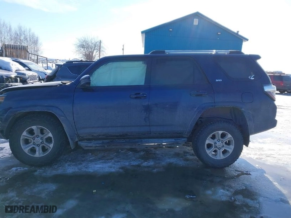 2019 Toyota 4Runner SR5 with VIN JTEBU5JR3K5667654, listed as a IAAI auction lot 41902198 with 53,182 mi miles. Bid and sale history available at carsss.com. Image 14.