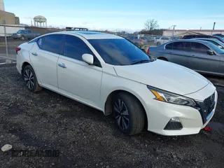 2021 Nissan Altima SV z VIN 1N4BL4DW7MN311171, wystawiony jako IAAI lot #41482325 z przebiegiem 35 224 mil mil oraz . Historia ofert i sprzedaży dostępna na DreamBid. Obrazek 1.