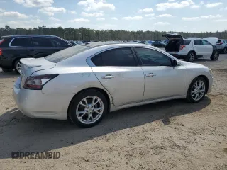 2013 Nissan Maxima SV with VIN 1N4AA5AP8DC846946, listed as a Copart auction lot 48225725 with 121,441 mi miles and Clean Title. Bid and sale history available at DreamBid. Image 3.