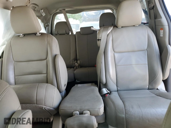 2017 Toyota Sienna XLE Auto Access Seat с VIN 5TDYZ3DC4HS848423, выставлен на аукционе Copart как лот 60653135 с пробегом 140 371 миль миль и Списание • Salvage title. История ставок и продаж доступна на DreamBid. Изображение 10.