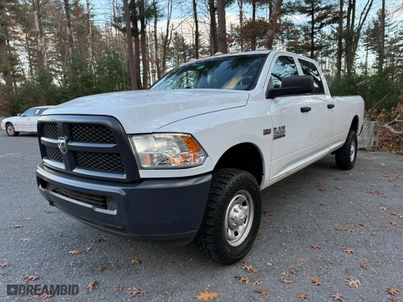 2018 Ram 2500 Tradesman with VIN 3C6UR5HJ5JG278642, listed as a Copart auction lot 80379264 with 147,820 mi miles and Clean Title. Bid and sale history available at carsss.com. Image 2.