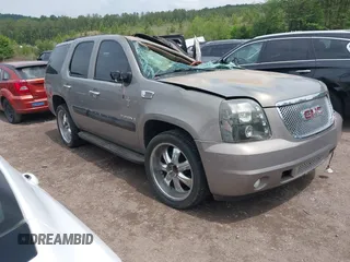 2007 GMC Yukon SLT z VIN 1GKFC13087J312756, wystawiony jako IAAI lot #42074361 z przebiegiem Nie podano mil oraz . Historia ofert i sprzedaży dostępna na DreamBid. Obrazek 1.