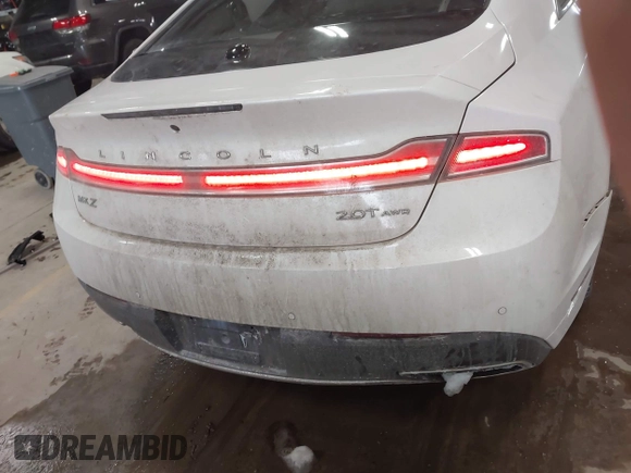 2018 Lincoln MKZ Reserve with VIN 3LN6L5F9XJR604740, listed as a IAAI auction lot 41444308 with 96,057 mi miles and . Bid and sale history available at DreamBid. Image 16.