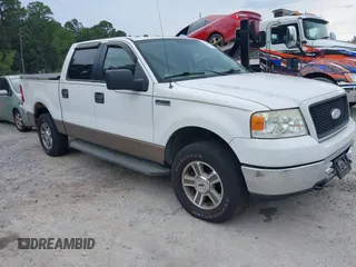 2006 Ford F-150 XLT с VIN 1FTPW14V26KC77139, выставлен на аукционе IAAI как лот 42722620 с пробегом 164 704 миль миль и . История ставок и продаж доступна на DreamBid. Изображение 1.