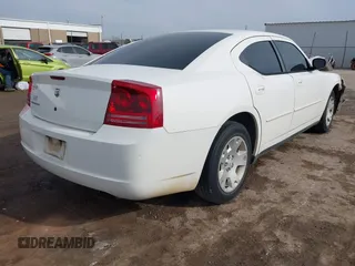 2007 Dodge Charger with VIN 2B3KA43RX7H847171, listed as a IAAI auction lot 41198098 with 157,985 mi miles and . Bid and sale history available at DreamBid. Image 4.