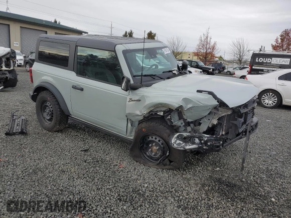 2022 Ford Bronco with VIN 1FMDE5AH3NLB08313, listed as a Copart auction lot 81641324 with 25,636 mi miles and Salvage title. Bid and sale history available at DreamBid. Image 4.