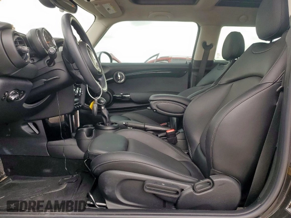 2018 MINI Hardtop Cooper S with VIN WMWXP7C51J2A47795, listed as a Copart auction lot 50567005 with 82,604 mi miles and Salvage Title. Bid and sale history available at DreamBid. Image 7.