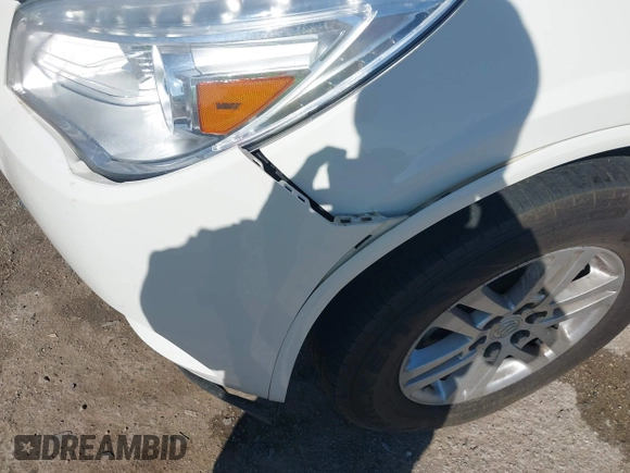 2014 Buick Enclave Convenience with VIN 5GAKRAKD2EJ370874, listed as a IAAI auction lot 41745842 with 1 mi miles. Bid and sale history available at carsss.com. Image 6.