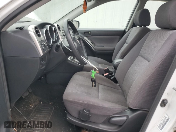 2003 Pontiac Vibe z VIN 5Y2SL62813Z410439, wystawiony jako Copart lot #50505315 z przebiegiem Nie podano mil oraz Czysty tytuł • Clean title. Historia ofert i sprzedaży dostępna na DreamBid. Obrazek 7.