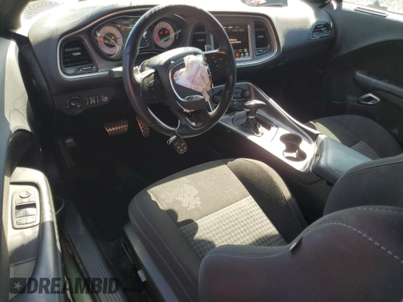 2022 Dodge Challenger R/T Scat Pack z VIN 2C3CDZFJ4NH251892, wystawiony jako Copart lot #53642865 z przebiegiem 42 974 mil mil oraz Szkoda całkowita • Salvage title. Historia ofert i sprzedaży dostępna na DreamBid. Obrazek 8.