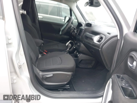 2018 Jeep Renegade Latitude with VIN ZACCJABB4JPJ30676, listed as a IAAI auction lot 42021693 with 55,135 mi miles and . Bid and sale history available at carsss.com. Image 5.