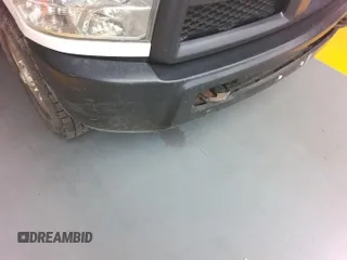 2017 Ram 2500 Tradesman z VIN 3C6TR5HT0HG771975, wystawiony jako IAAI lot #42801757 z przebiegiem 185 058 mil mil oraz . Historia ofert i sprzedaży dostępna na DreamBid. Obrazek 25.
