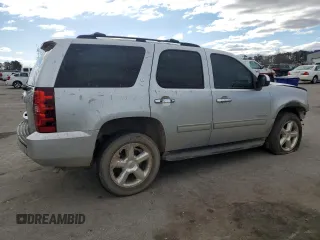 2013 Chevrolet Tahoe LT z VIN 1GNSKBE09DR236064, wystawiony jako Copart lot #47966825 z przebiegiem 172 027 mil mil oraz Szkoda całkowita • Salvage title. Historia ofert i sprzedaży dostępna na DreamBid. Obrazek 3.