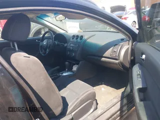 2013 Nissan Altima S with VIN 1N4AL2EP7DC213423, listed as a IAAI auction lot 42091194 with 115,914 mi miles and . Bid and sale history available at DreamBid. Image 5.