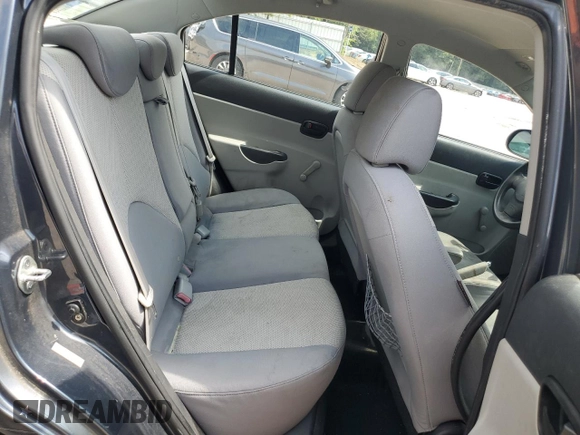 2010 Hyundai Accent GLS z VIN KMHCN4AC5AU433642, wystawiony jako Copart lot #61292785 z przebiegiem 165 250 mil mil oraz Czysty tytuł • Clean title. Historia ofert i sprzedaży dostępna na DreamBid. Obrazek 10.