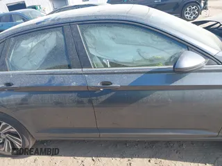 2020 Volkswagen Jetta SEL с VIN 3VWE57BU2LM085177, выставлен на аукционе IAAI как лот 41880036 с пробегом 80 059 миль миль и . История ставок и продаж доступна на DreamBid. Изображение 14.
