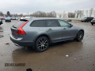 2020 Volvo V90 z VIN YV4A22NL7L1104414, wystawiony jako Copart lot #52523205 z przebiegiem 55 916 mil mil oraz Szkoda całkowita • Salvage title. Historia ofert i sprzedaży dostępna na DreamBid. Obrazek 3.