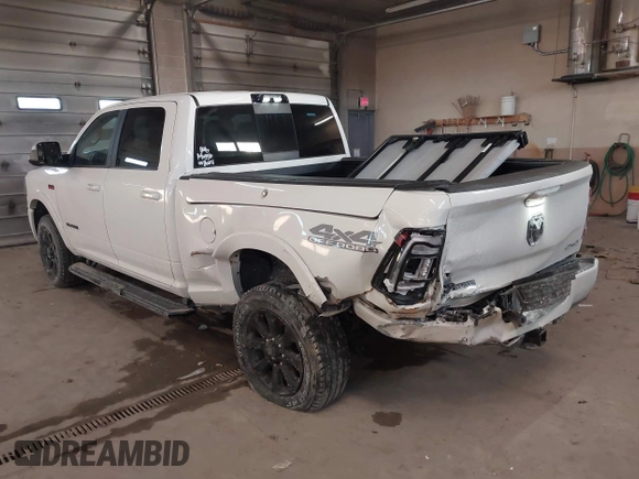2022 Ram 2500 Laramie with VIN 3C6UR5FJ7NG253380, listed as a IAAI auction lot 41319536 with 33,945 mi miles. Bid and sale history available at carsss.com. Image 3.